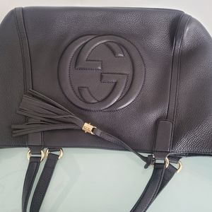 100% Authentic Gucci Soho Shoulder Leather Tote.  Great Condition.  Medium Size